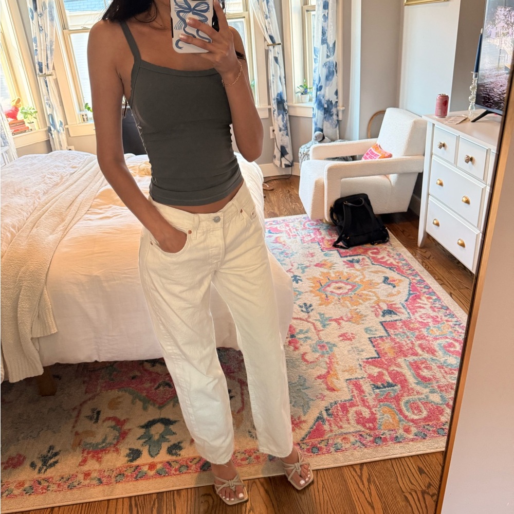 Levi’s 501 90s ecru size 24!